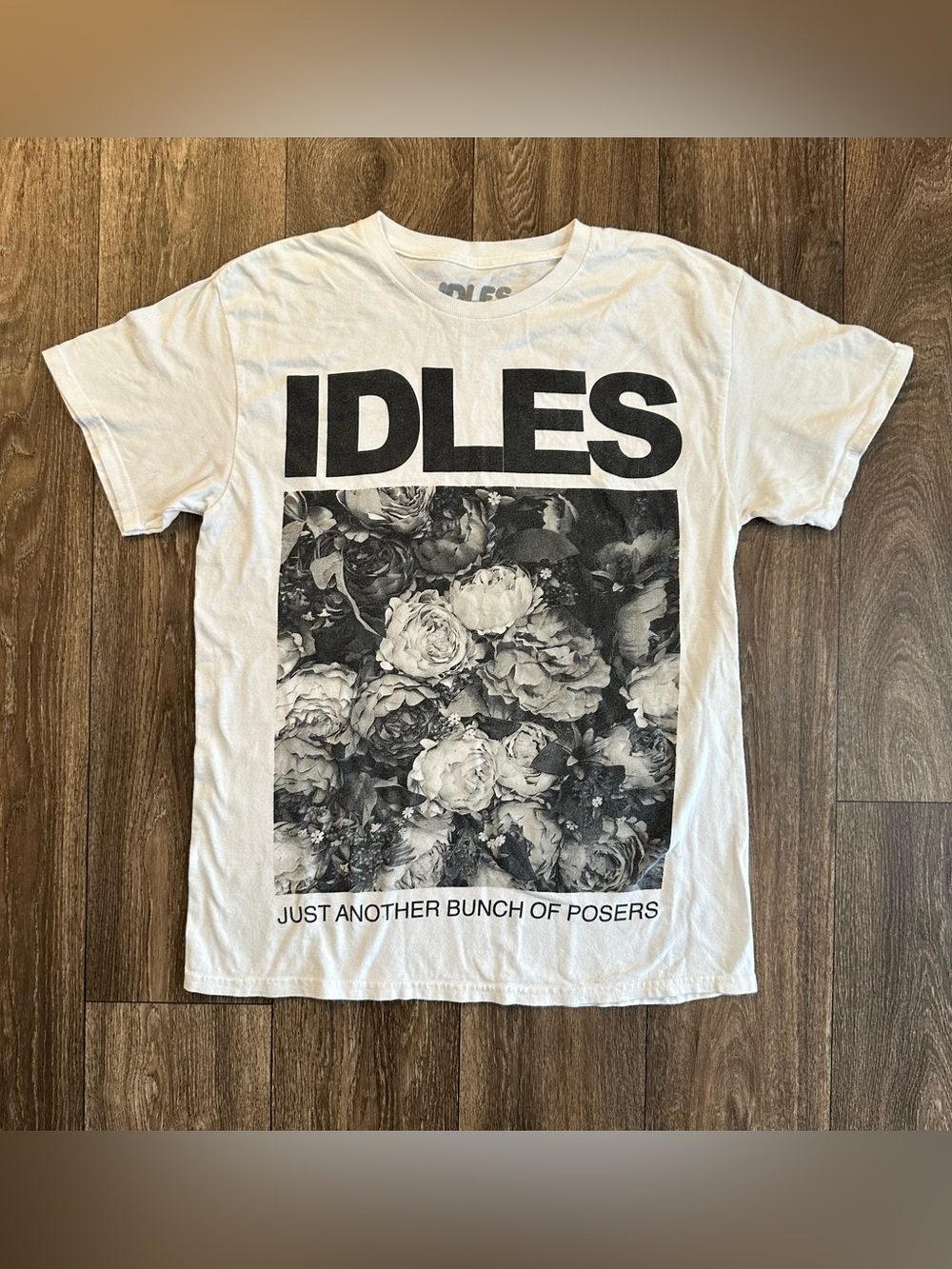 Idles “just another bunch of posers” graphic T-shirt Sz M